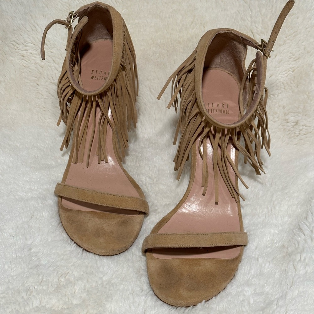 Stuart Weitzman fringe heals